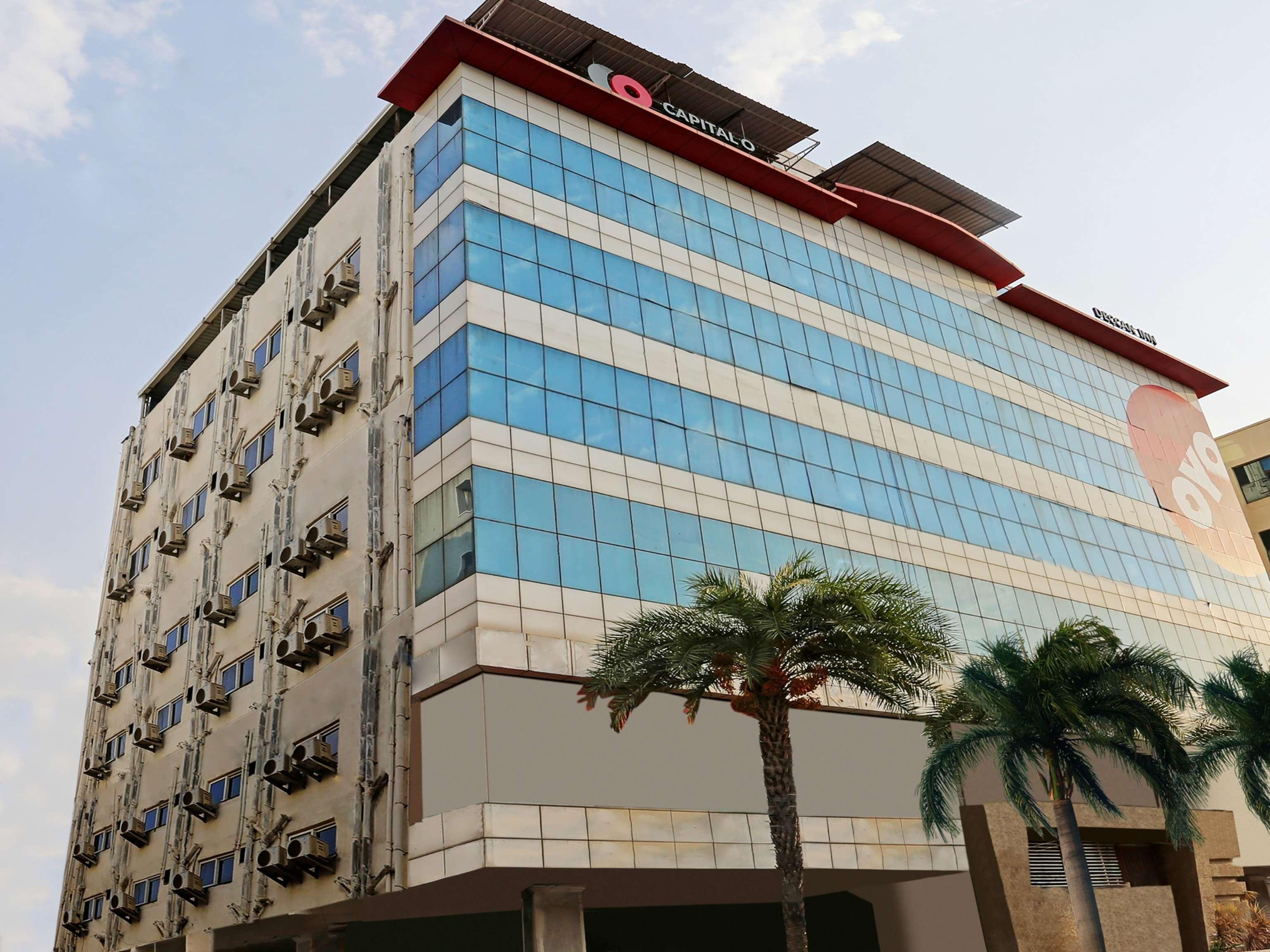 Townhouse Halcyon Deccan Inn Near Shilparamam Kondapur  Luaran gambar